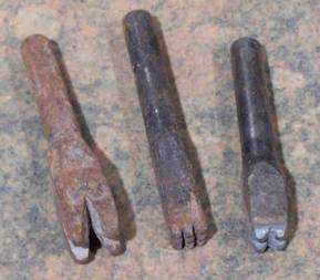 Toothed Chisels